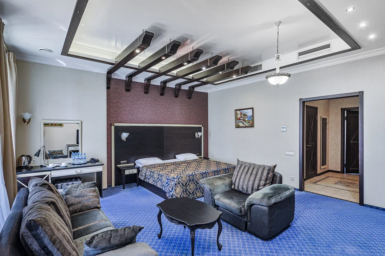 Номер Студия